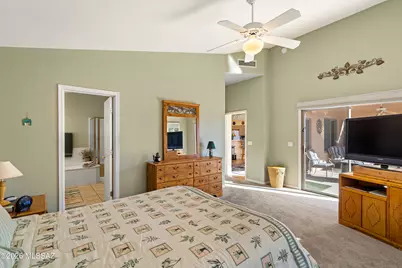 11167 N Desert Flower Drive, Tucson, AZ 85737 - Photo 18