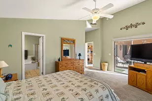 11167 N Desert Flower Dr, Tucson, AZ 85737 - Photo 18