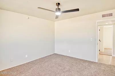 1602 W Dawn Drive, Tucson, AZ 85704 - Photo 22