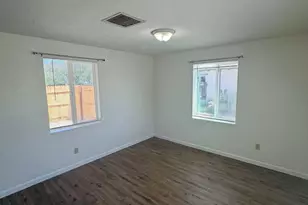 3217 E Glenn St, Tucson, AZ 85716 - Photo 2