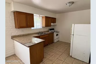 303 E Lester Street, Tucson, AZ 85705 - Photo 10