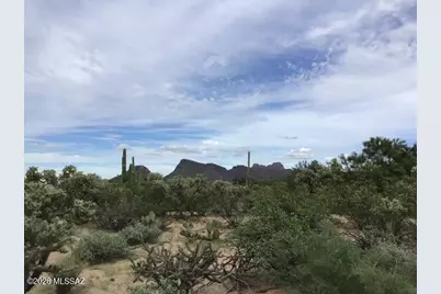 10302 W Rudasill Road, Tucson, AZ 85743 - Photo 1