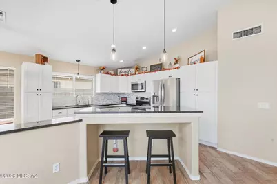 8604 N Cantora Way, Tucson, AZ 85743 - Photo 6