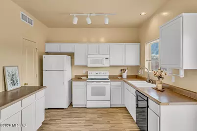 5359 N Willow Thicket Way, Tucson, AZ 85704 - Photo 10