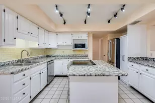 8449 E Agape Dr, Tucson, AZ 85715 - Photo 12