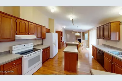 6408 E Raven Run Loop, Tucson, AZ 85756 - Photo 8