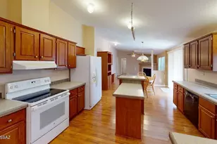 6408 E Raven Run Loop, Tucson, AZ 85756 - Photo 8