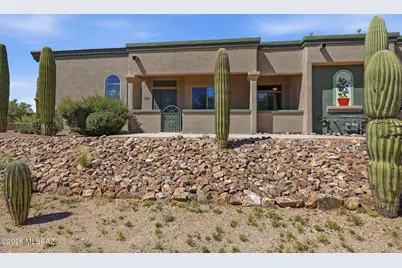 5739 W Treasure Point Place, Tucson, AZ 85713 - Photo 2