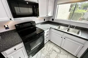 5742 N Camino laguna, Tucson, AZ 85718 - Photo 10
