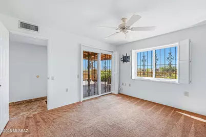 1051 W Camino Velasquez, Green Valley, AZ 85622 - Photo 30