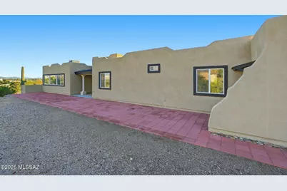 5051 N Hillcrest Drive, Tucson, AZ 85704 - Photo 2