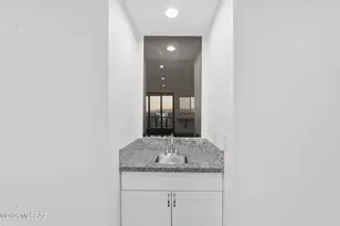 5051 N Hillcrest Dr, Tucson, AZ 85704 - Photo 6