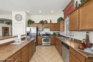 3651 S Desert Promenade Rd, Tucson, AZ 85735 - Photo 10