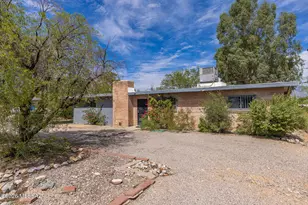 7011 E Rosewood St, Tucson, AZ 85710 - Photo 2