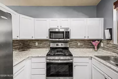 10243 E Desert Skyline Way, Tucson, AZ 85747 - Photo 10