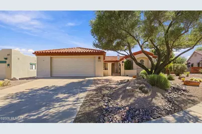 903 W Belltower Drive, Green Valley, AZ 85614 - Photo 2