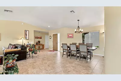 903 W Belltower Drive, Green Valley, AZ 85614 - Photo 8