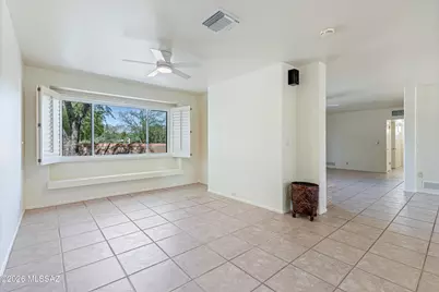 5640 E South Wilshire Drive, Tucson, AZ 85711 - Photo 8