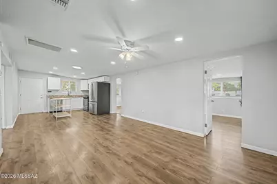 364 E Calle Arizona, Tucson, AZ 85705 - Photo 10