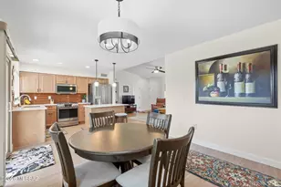 1560 E Chisholm Ln, Oro Valley, AZ 85755 - Photo 16