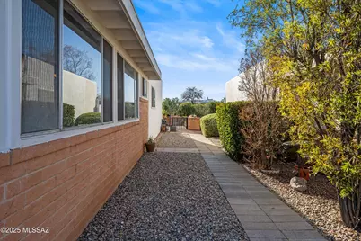 255 N Paseo De Los Conquistadores, Green Valley, AZ 85614 - Photo 30