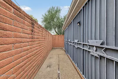 974 N Camino Las Solanas, Tucson, AZ 85710 - Photo 28