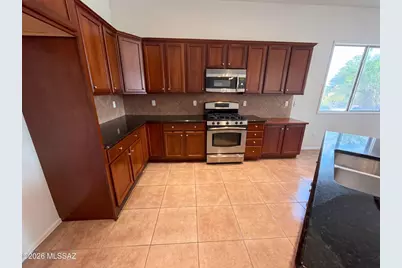 7030 W Fallen Sun Court, Tucson, AZ 85743 - Photo 2