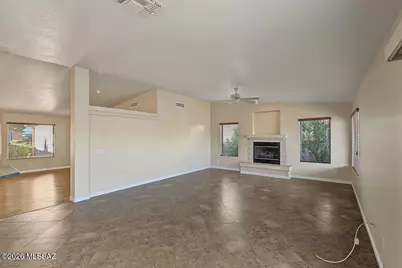 10131 E Hummingbird Meadow Way, Tucson, AZ 85747 - Photo 18