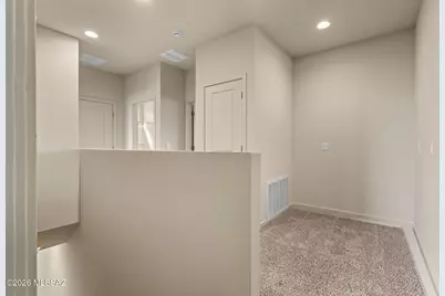 8833 N Sherry Cervi Way, Tucson, AZ 85743 - Photo 20