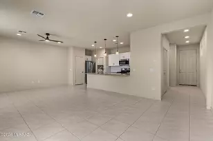 8833 N Sherry Cervi Wy, Tucson, AZ 85743 - Photo 8