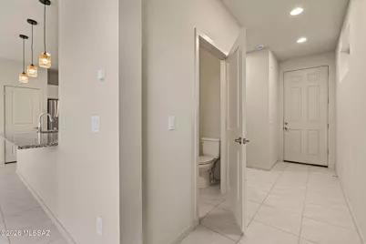 8833 N Sherry Cervi Way, Tucson, AZ 85743 - Photo 6