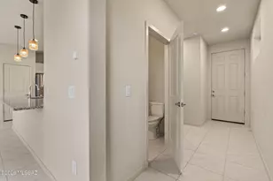 8833 N Sherry Cervi Wy, Tucson, AZ 85743 - Photo 6