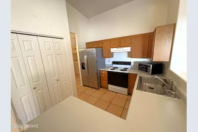 157 N Southern Swale Avenue, Tucson, AZ 85748 - Photo 12