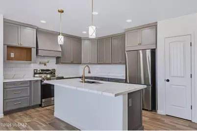 590 Camino Kansas, Rio Rico, AZ 85648 - Photo 10