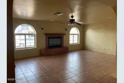 833 W Hawaii Drive, Tucson, AZ 85706 - Photo 2