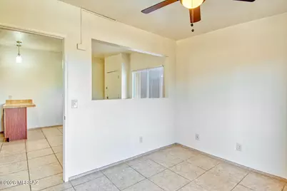 1810 E Blacklidge Drive #219, Tucson, AZ 85719 - Photo 10