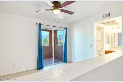 1810 E Blacklidge Drive #219, Tucson, AZ 85719 - Photo 8