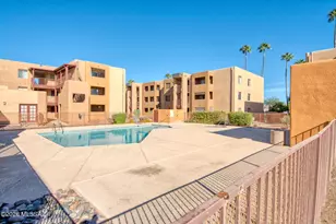 1810 E Blacklidge Dr, Tucson, AZ 85719 - Photo 24