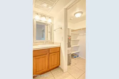 1810 E Blacklidge Drive #219, Tucson, AZ 85719 - Photo 12