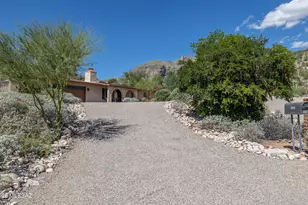 6841 N Quartzite Canyon Pl, Tucson, AZ 85718 - Photo 4
