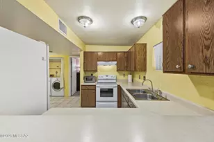 1665 W Calle Del Rey, Tucson, AZ 85713 - Photo 14
