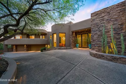 6211 N Desert Moon Loop, Tucson, AZ 85750 - Photo 2