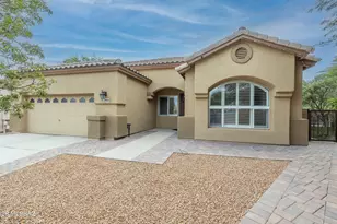2941 W Desert Glory Dr, Tucson, AZ 85745 - Photo 4