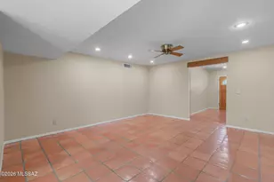 9070 E Kayenta Dr, Tucson, AZ 85749 - Photo 14