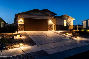 2286 W Azure Creek Loop, Tucson, AZ 85742 - Photo 10