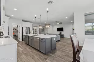 2286 W Azure Creek Loop, Tucson, AZ 85742 - Photo 18