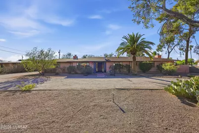 2621 N Swan Road, Tucson, AZ 85712 - Photo 4