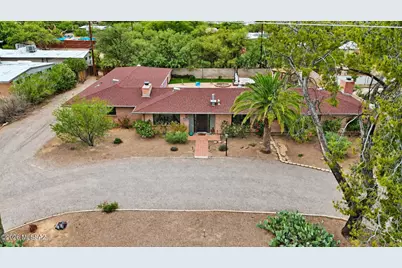 2621 N Swan Road, Tucson, AZ 85712 - Photo 1