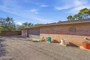 2621 N Swan Rd, Tucson, AZ 85712 - Photo 42