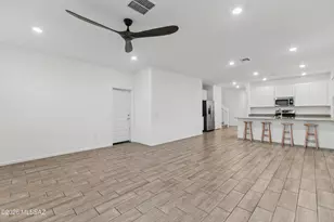 757 W Calle El Teclado, Sahuarita, AZ 85629 - Photo 16